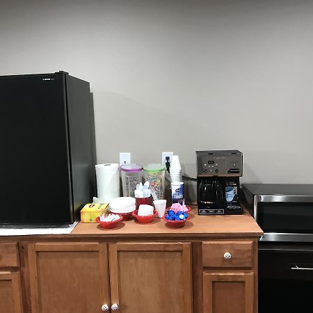 Executive Inn Индианаполис Екстериор снимка