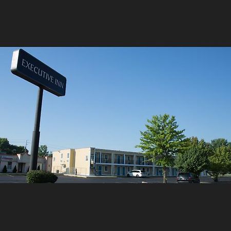 Executive Inn Индианаполис Екстериор снимка